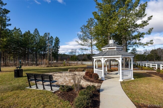 Building Photo - 5845 Austin Woods Dr