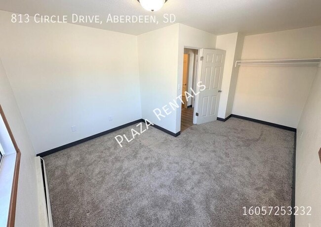 Building Photo - 2103 4th Ave SE