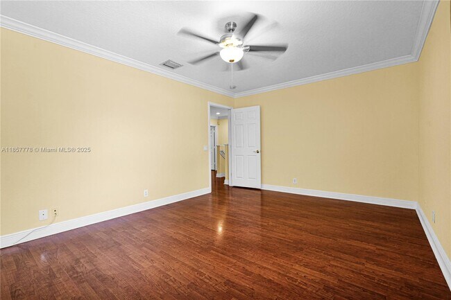 Building Photo - 904 Stillwater Ct