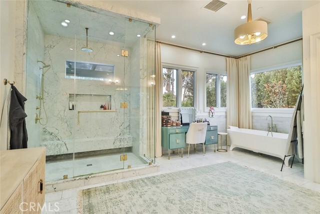Building Photo - 5041 Palomar Dr