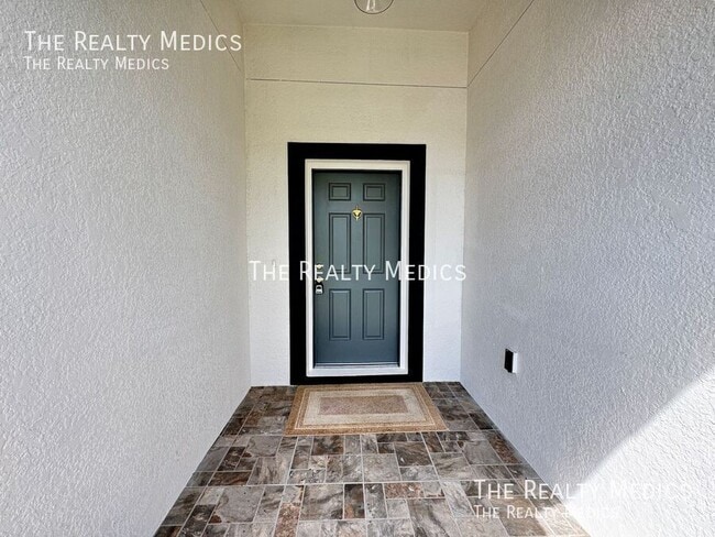 Building Photo - 308 Blue Cypress Dr