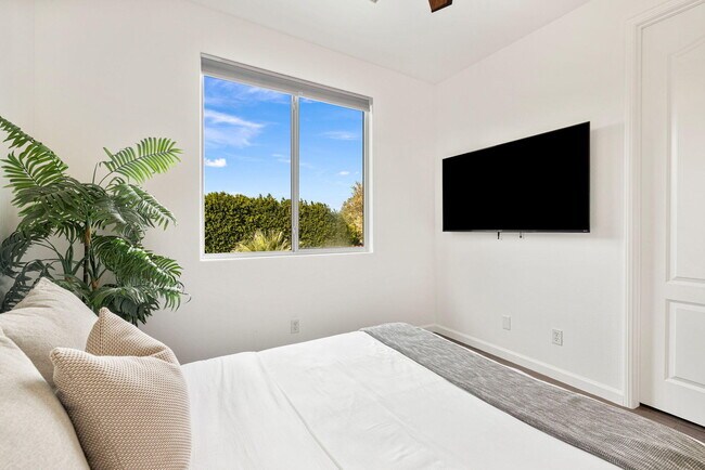 Building Photo - 48701 Anastacia Ct