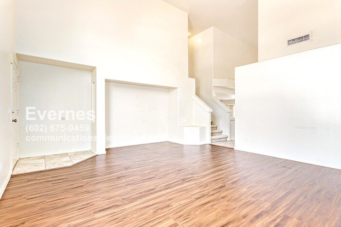 Building Photo - 9649 W Mission Ln
