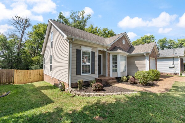 Building Photo - 5244 Village Trce