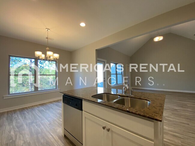 Building Photo - Home for Rent in Brookwood, AL! COMING SOO...