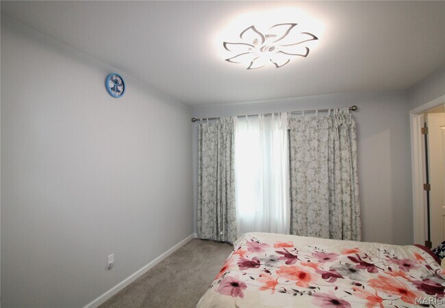 Building Photo - 818 Memsie Dr