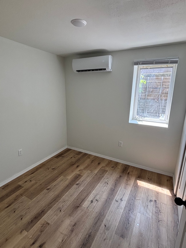 Building Photo - Seward Apartments