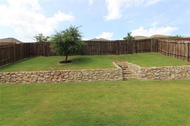 Building Photo - 2300 Sable Wood Dr