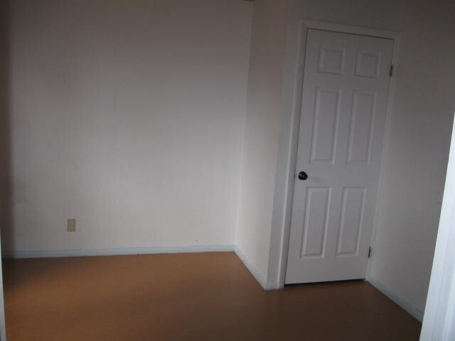 Building Photo - 155 S Hawkes Ct