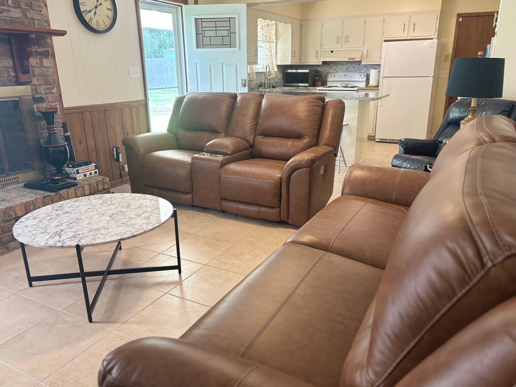 Family Room - 9509 Barranger Dr
