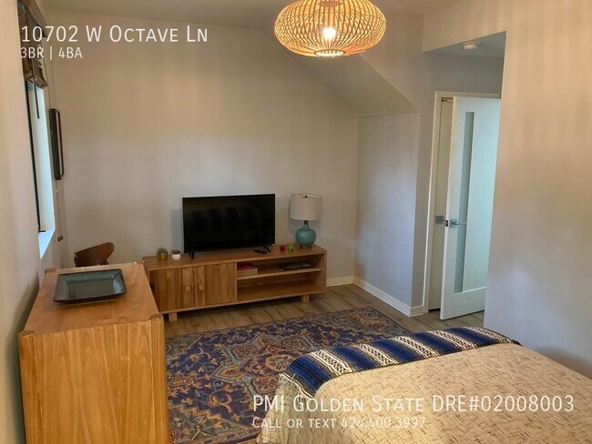 Building Photo - 10702 Octave Ln