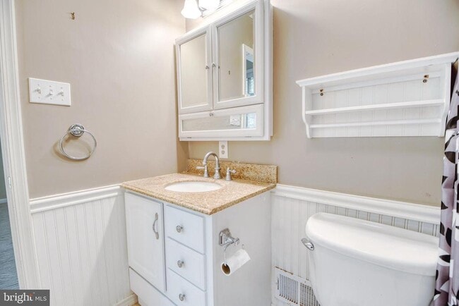 Building Photo - 800 Baltimore Annapolis Blvd