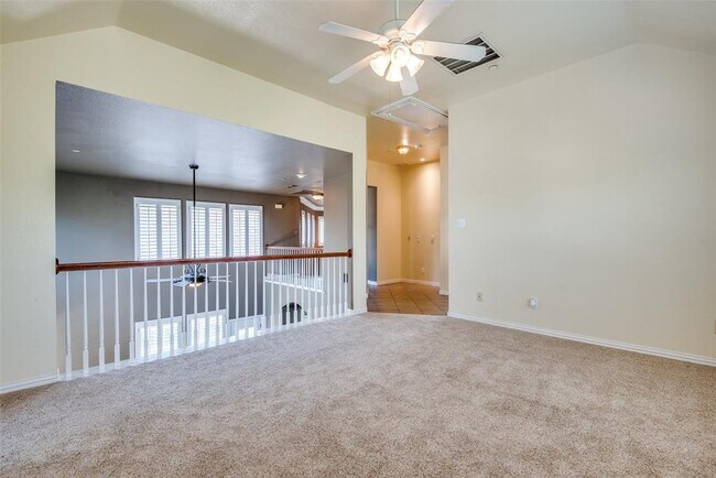 Building Photo - 452 Richmond St