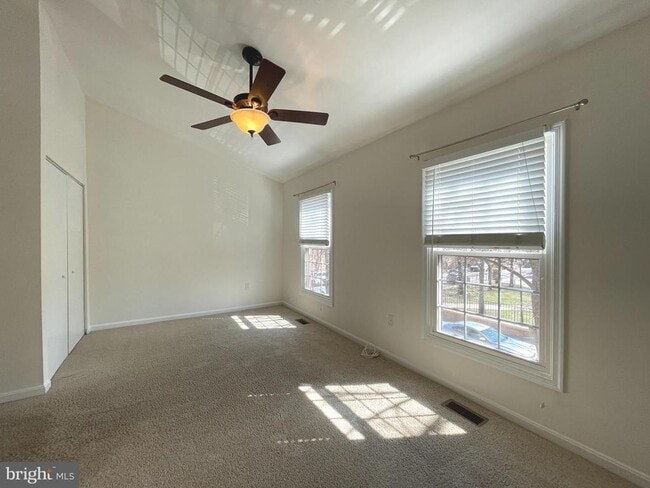 Building Photo - 2824 Elliott St