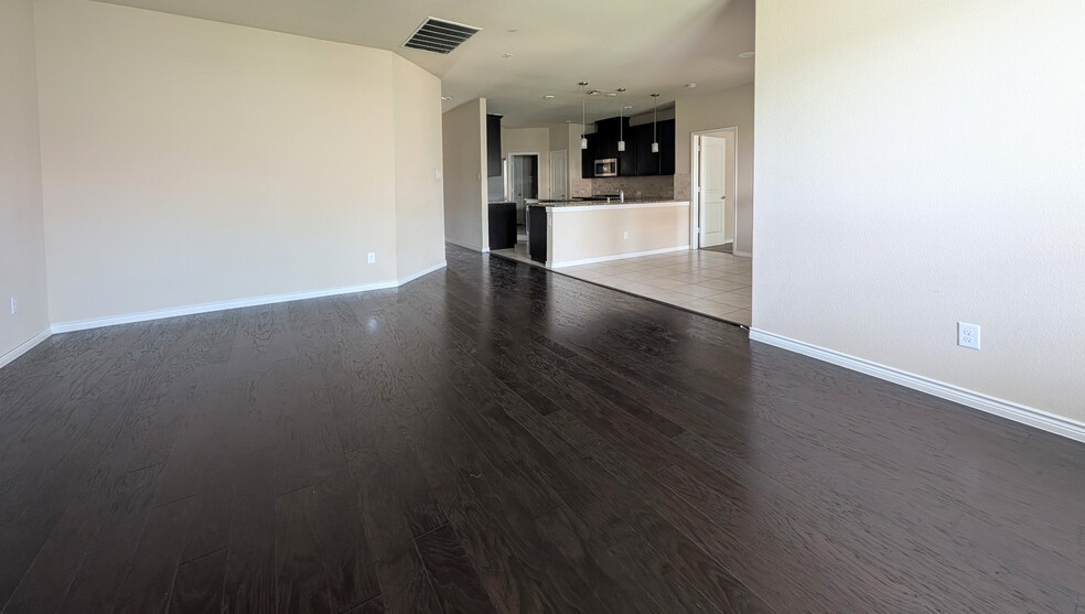 Building Photo - 10104 Kemah Pl
