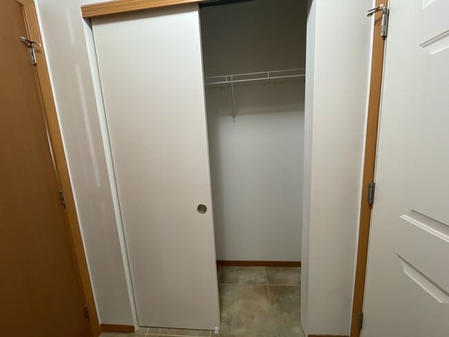 Building Photo - 1586 Meriwether Ave