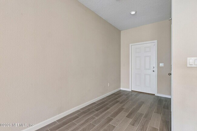 Building Photo - 1111 Beach Dune Dr