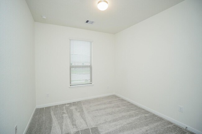 Building Photo - 20615 Teakwood Fields Ln