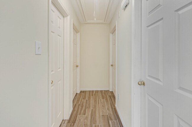 Building Photo - 21930 Bronze Leaf Dr