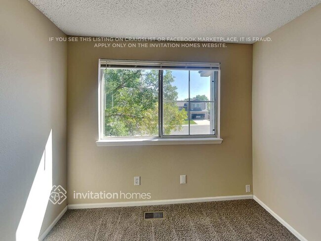 Building Photo - 10625 Hyacinth Ct