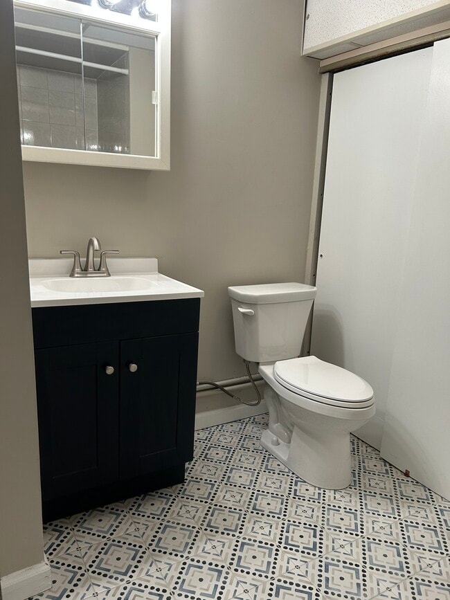 Building Photo - 1016 Old Valley Forge Rd