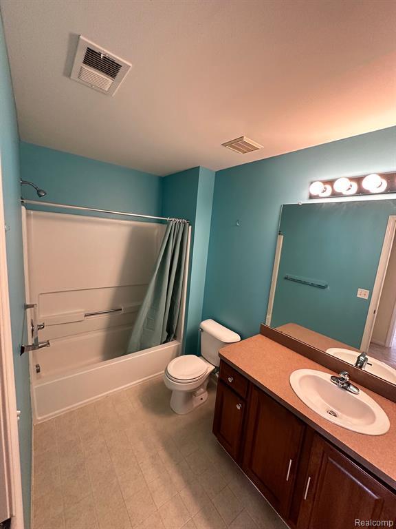 Building Photo - 39700 Rockcrest Ln