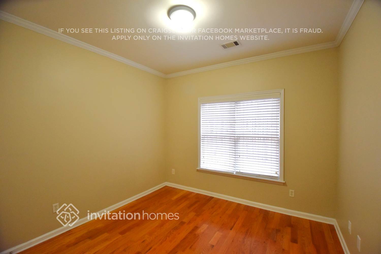 Building Photo - 155 Victor Ln