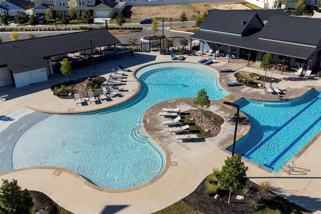 Building Photo - "Charming 2-Bed, 2-Bath Retreat with 1,327 Sq Ft of Comfort in Elgin, TX!"