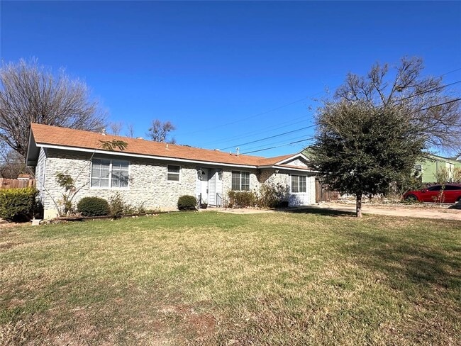 Building Photo - 2500 Biggs Dr