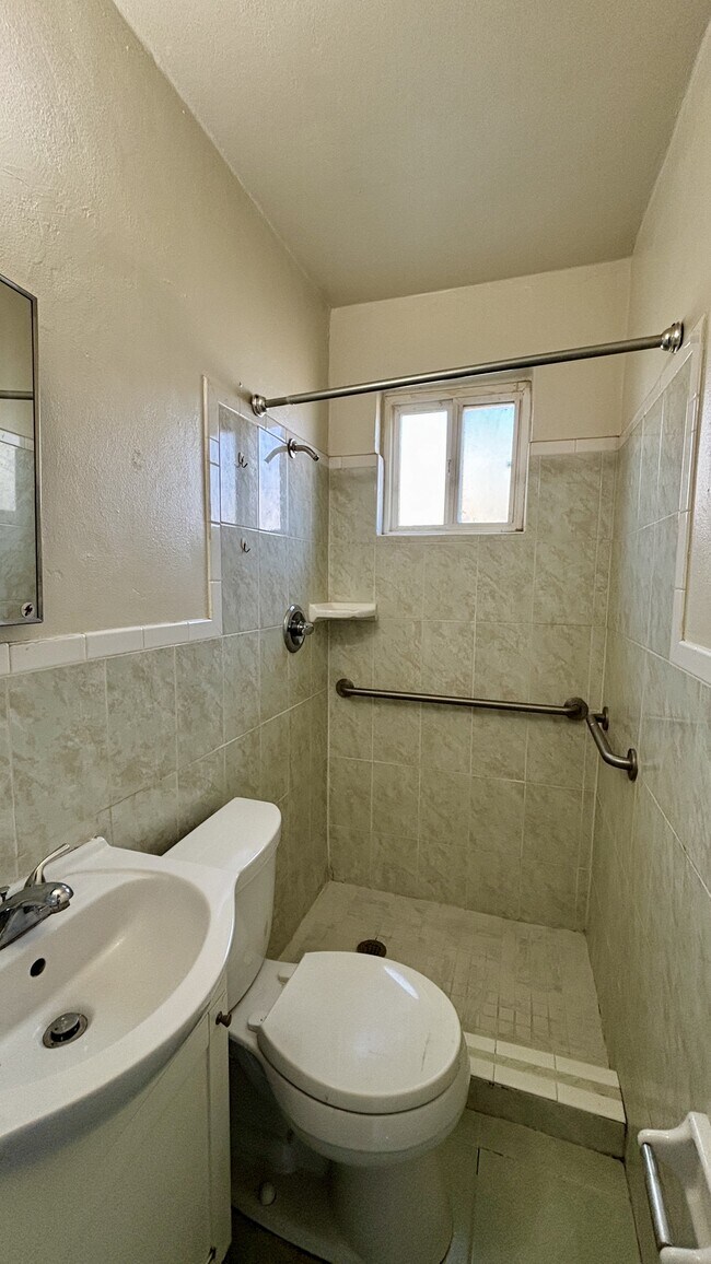 Building Photo - 8033 Carpenter Dr