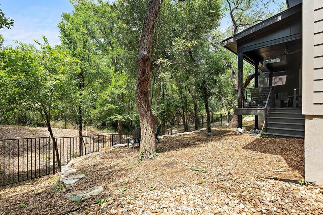 Building Photo - 3608 Pennsylvania Ave