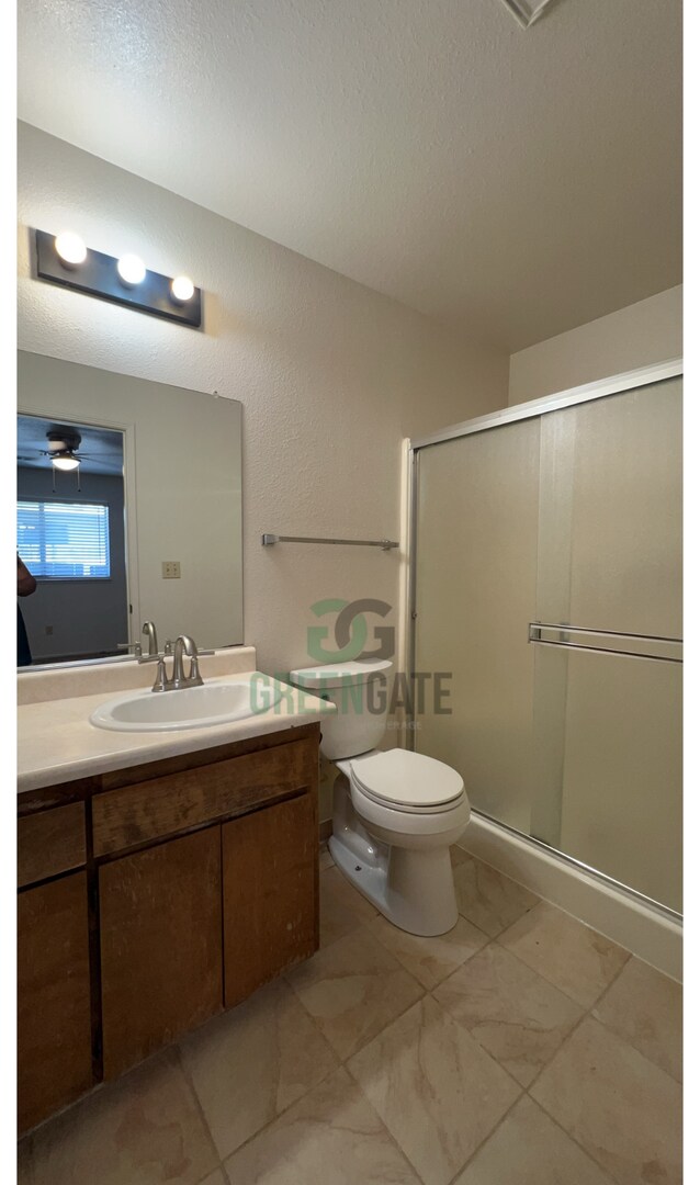 Building Photo - 2201 Meadow Glen Dr