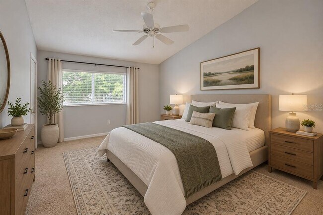 Building Photo - 12950 Kings Crossing Dr