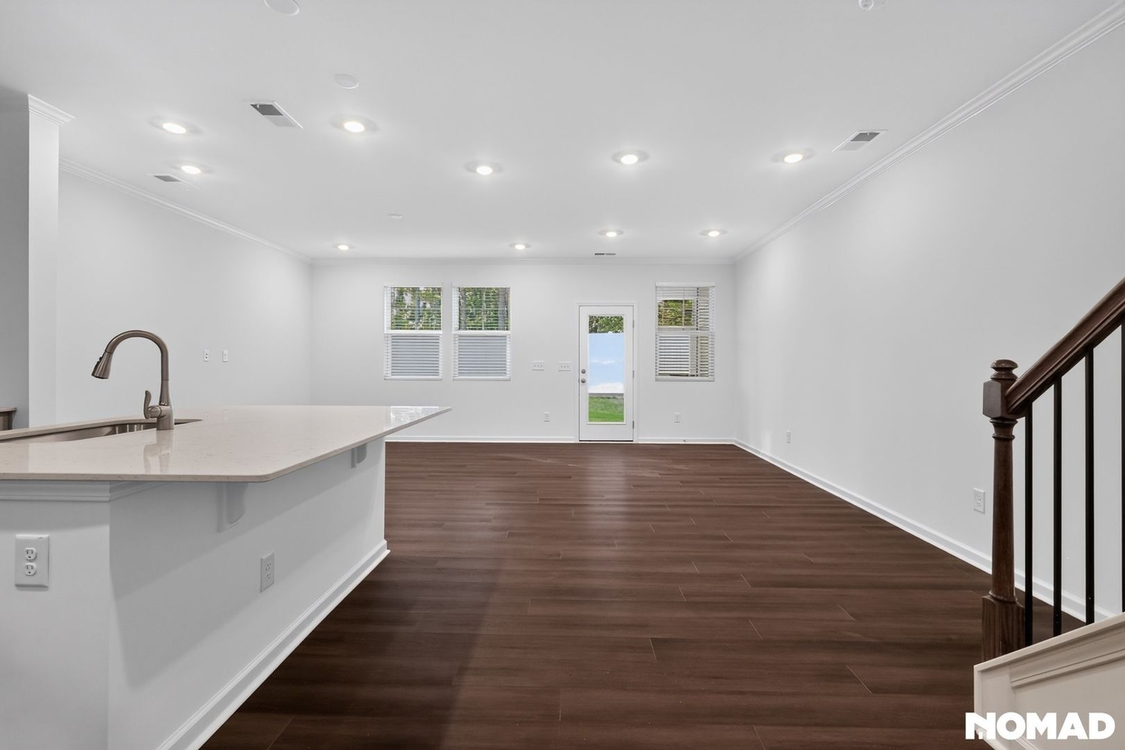 Building Photo - 104 Tree Moss Ct