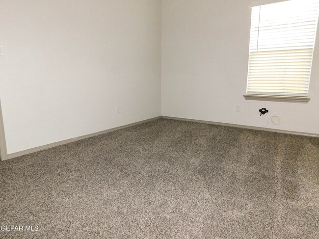 Building Photo - 13849 Sky Harbor Ave