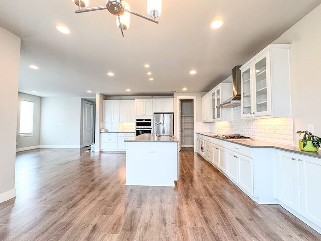 Building Photo - New 4 bed with bedroom and bath on main floor