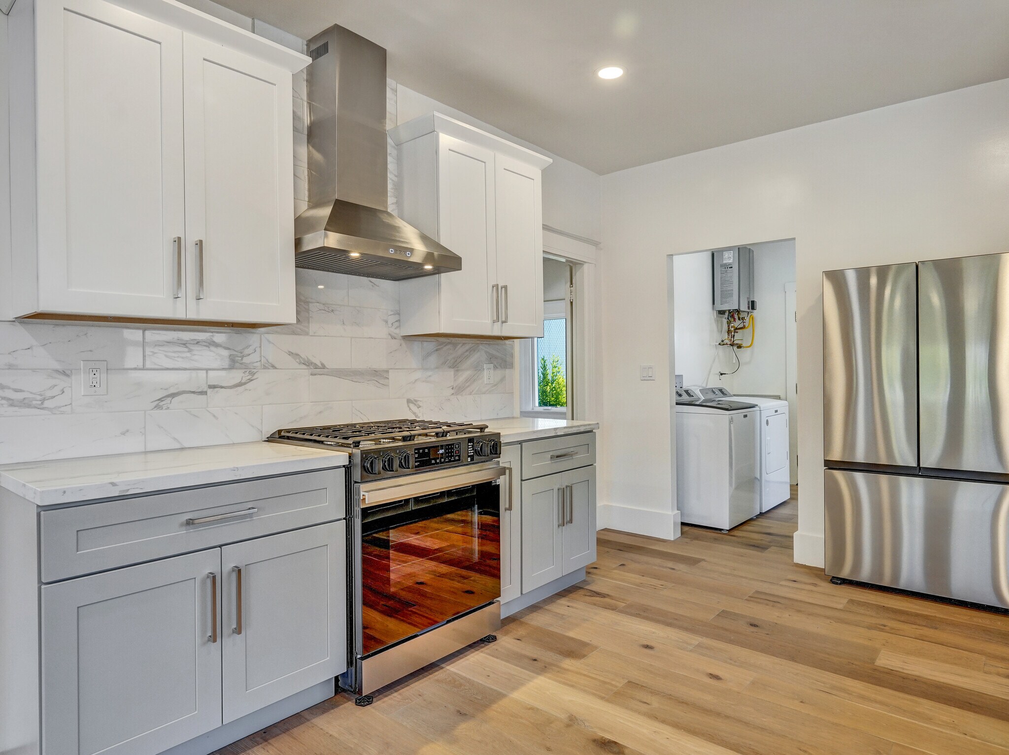 Building Photo - 1075 43rd St