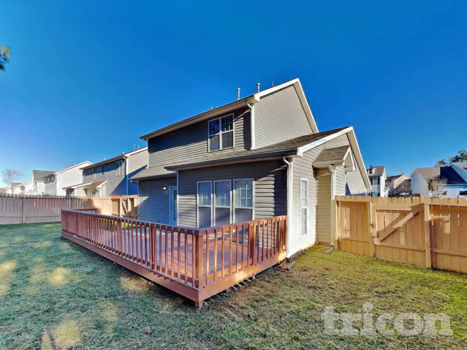 Building Photo - 24 Pilot Ridge Ct