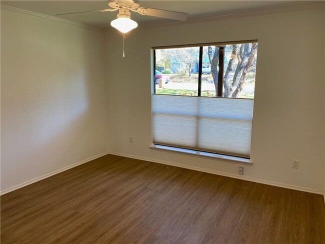 Building Photo - 2102 Rabb Rd