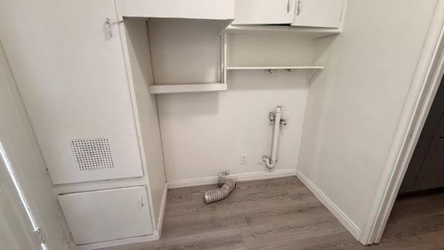 Building Photo - 10838 Vernon Ave