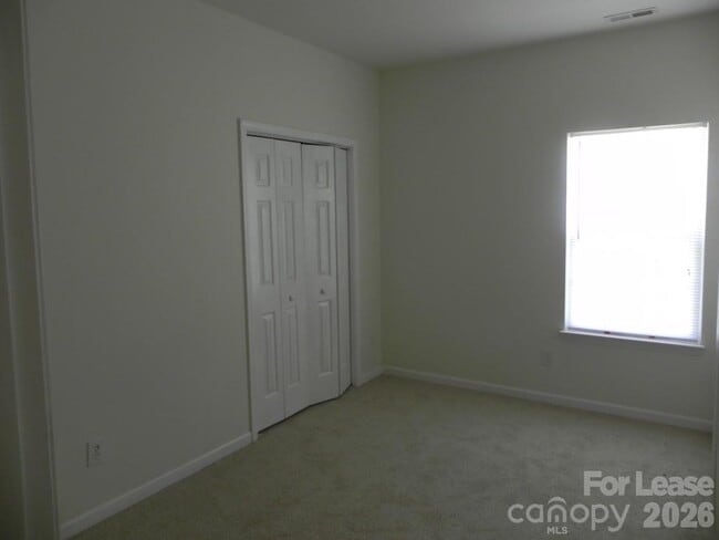 Building Photo - 13604 S Old Statesville Rd