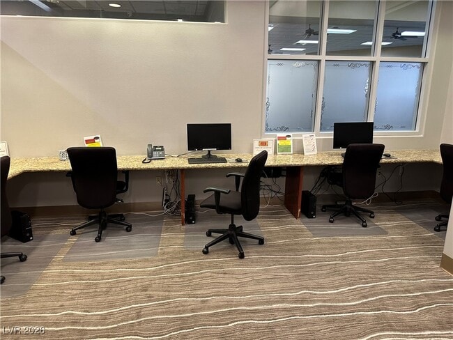 Building Photo - 3316 Lapwing Dr