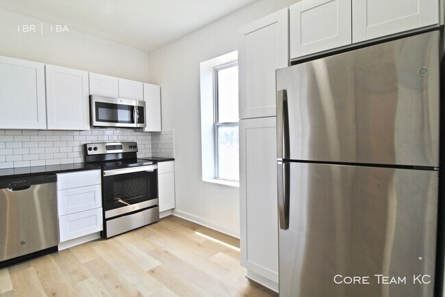 Primary Photo - Fully Renovated 1 Bedroom in Union Hill