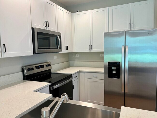 Building Photo - 7155 Jareth Dr