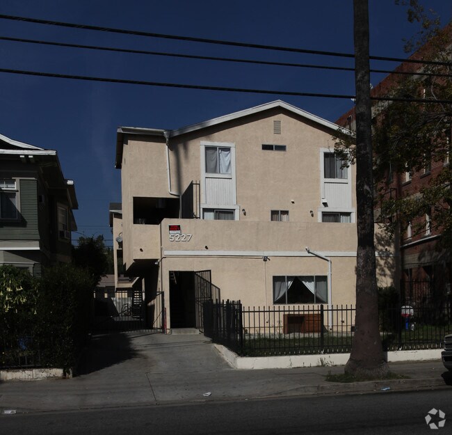 Primary Photo - 5227 Monte Vista St