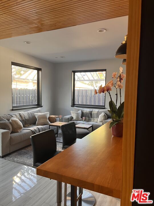 Building Photo - 3541 5th St