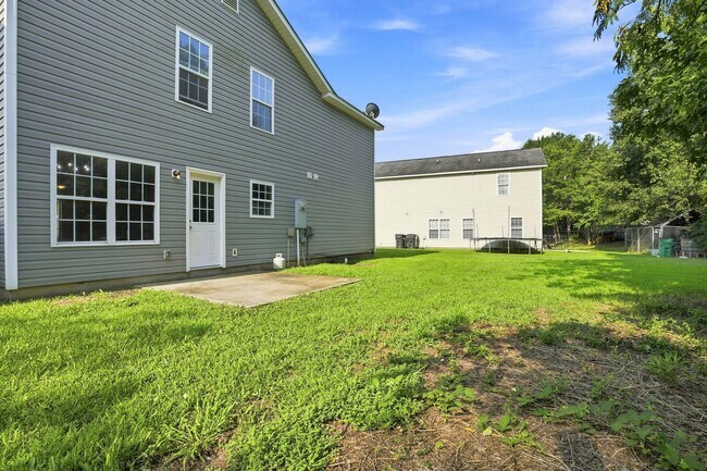 Building Photo - 926 Oakshire Cir