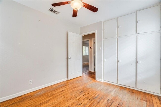 Building Photo - 4603 Jinx Ave