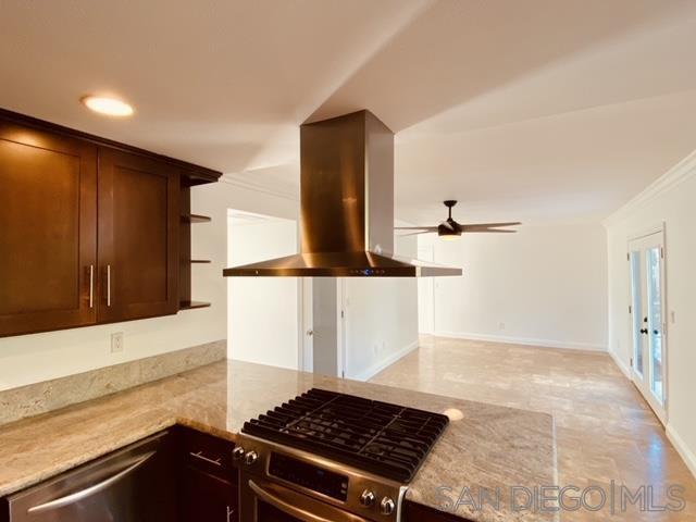 Building Photo - 1610 Valencia Ct