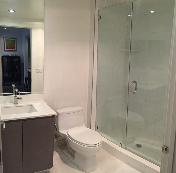 Bathroom 2 - 1730 Sawtelle Blvd